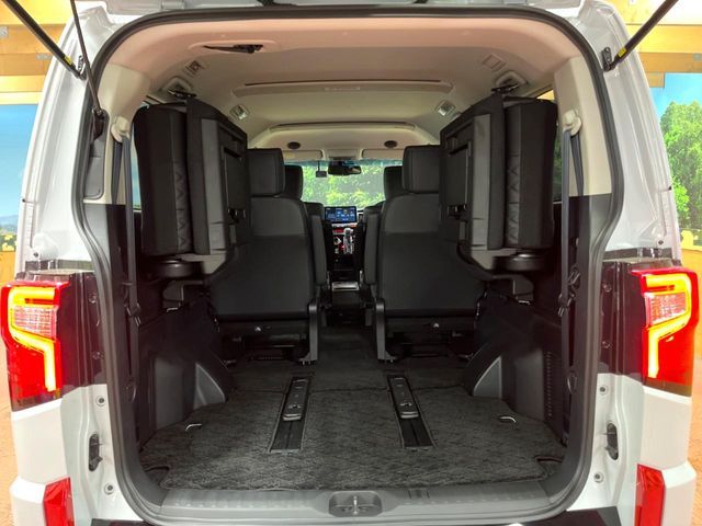 MITSUBISHI DELICA D:5 4WD 2025 Image 31