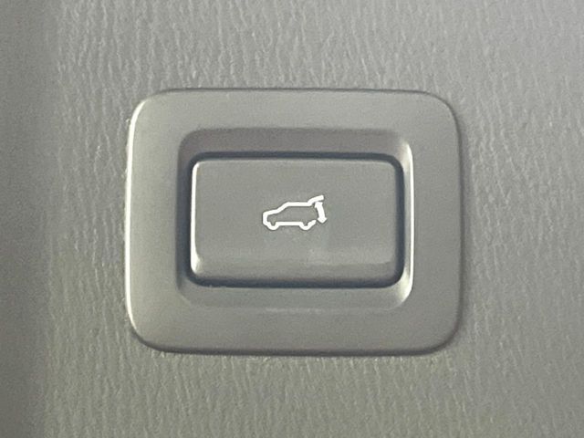 MAZDA CX-8 2023 Image 31