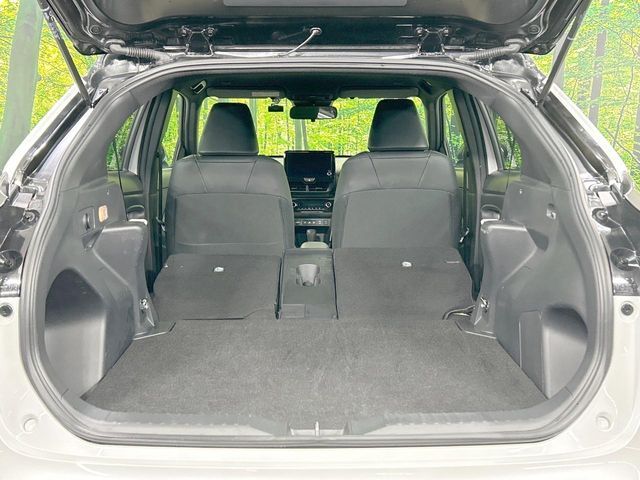 TOYOTA YARIS CROSS HYBRID 2025 Image 31