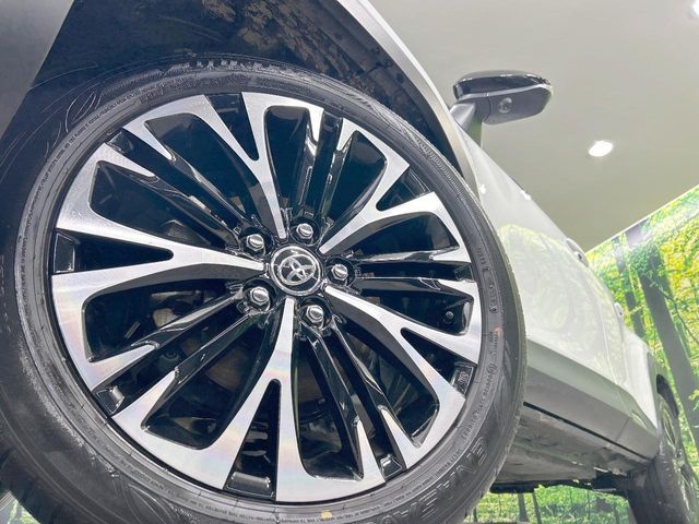 TOYOTA YARIS CROSS HYBRID 2025 Image 31