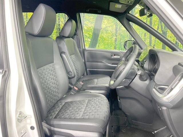 TOYOTA VOXY 4WD 2025 Image 31