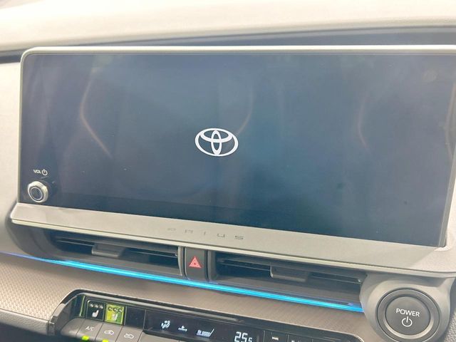 TOYOTA PRIUS 4WD 2023 Image 31