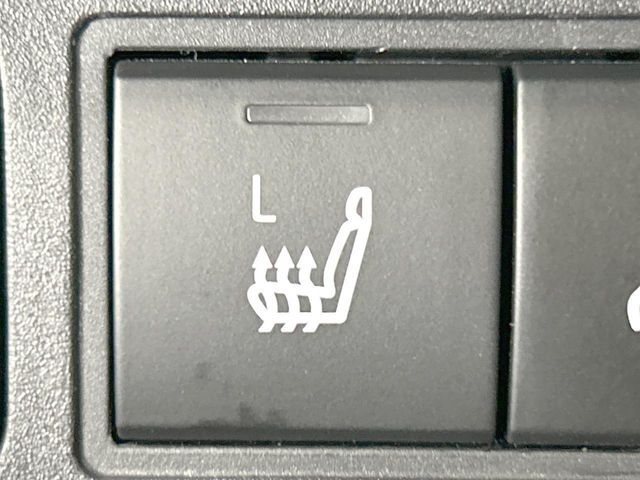 TOYOTA YARIS CROSS HYBRID 2025 Image 31