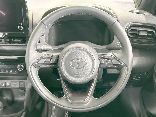 TOYOTA YARIS CROSS HYBRID 2025 Image 31