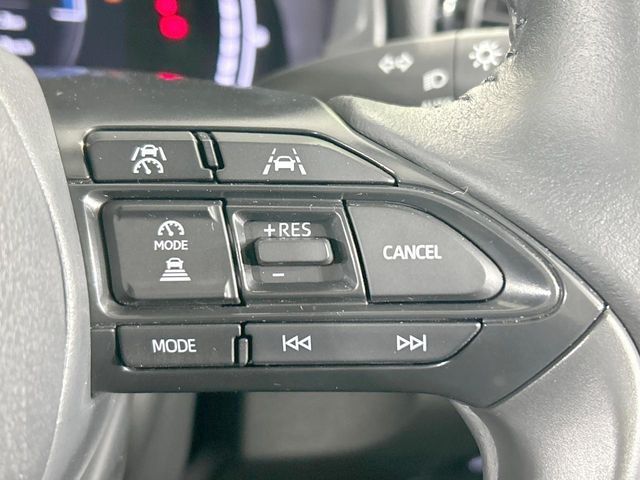 TOYOTA YARIS CROSS HYBRID 2025 Image 31