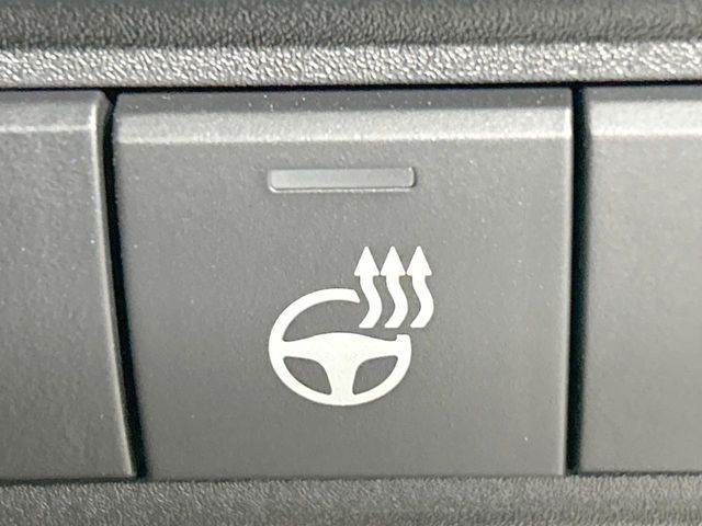 TOYOTA YARIS CROSS HYBRID 2025 Image 31