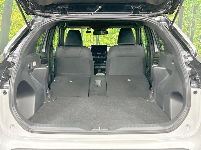 TOYOTA YARIS CROSS HYBRID 2025 Image 31