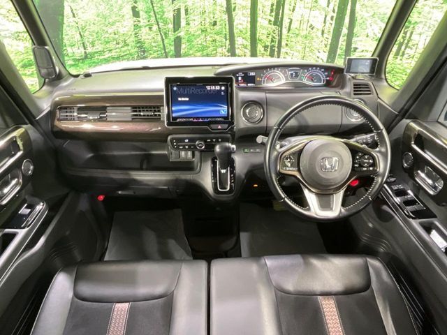 HONDA N BOX CUSTOM 2017 Image 31