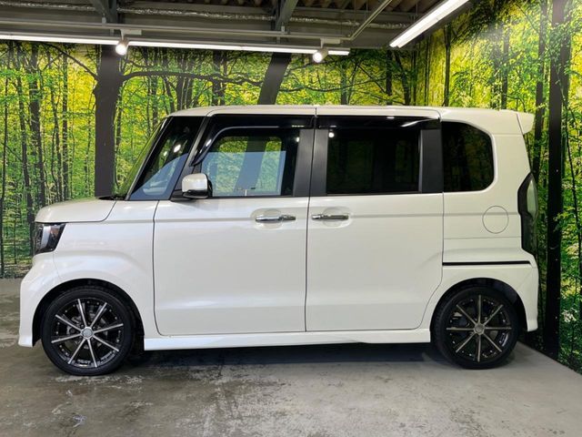 HONDA N BOX CUSTOM 2017 Image 31