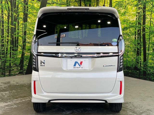 HONDA N BOX CUSTOM 2017 Image 31