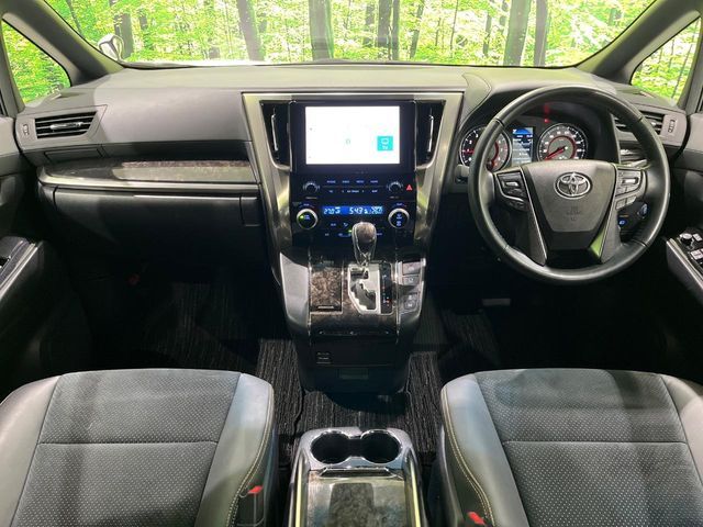 TOYOTA ALPHARD 2021 Image 31