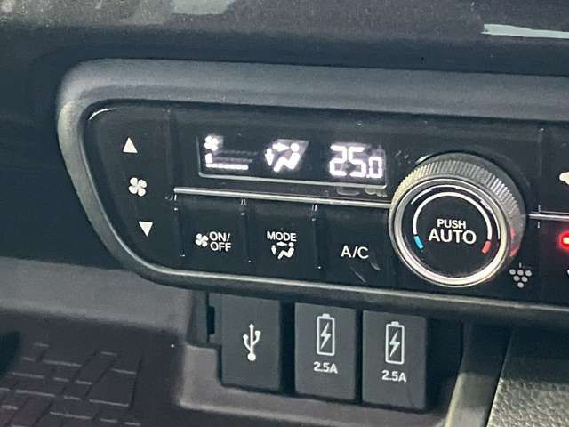 HONDA N BOX CUSTOM 4WD 2017 Image 31