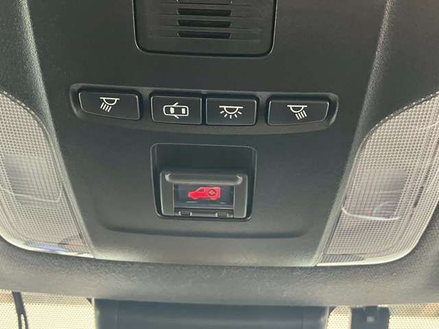 TOYOTA COROLLA SPORT HYBRID 2018 Image 31