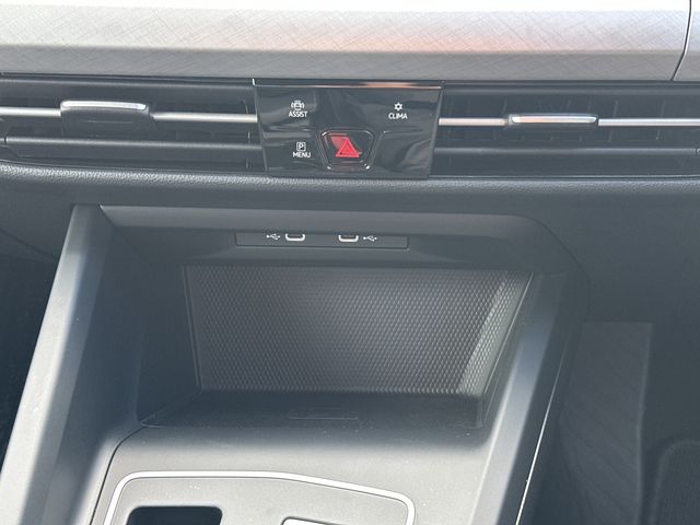 VOLKSWAGEN GOLF 2024 Image 31