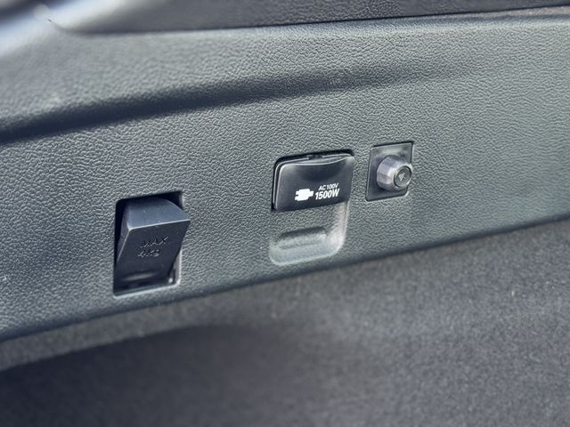 TOYOTA PRIUS PHV 2020 Image 31