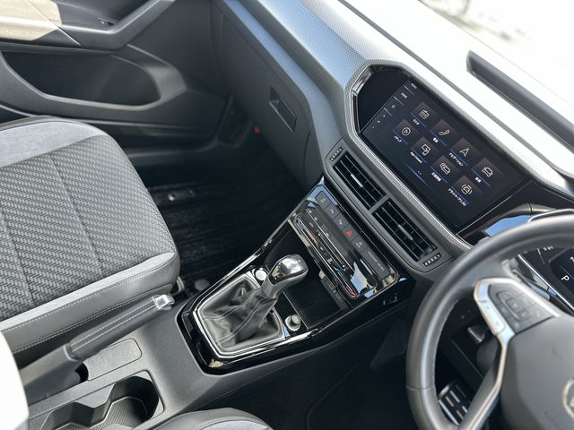 VOLKSWAGEN T-CROSS 2024 Image 31