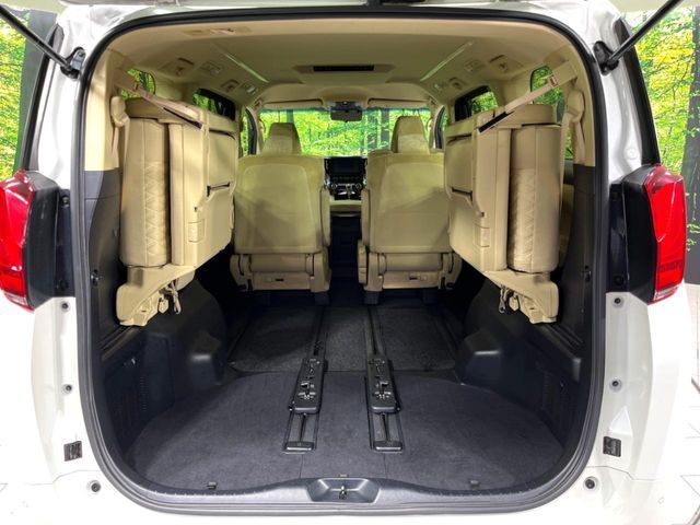TOYOTA ALPHARD HYBRID 4WD 2022 Image 31