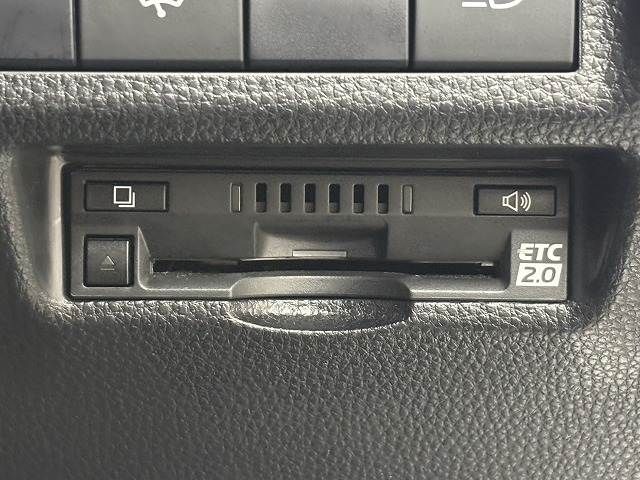 TOYOTA RAV4 4WD 2021 Image 31