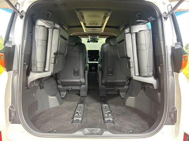 TOYOTA VELLFIRE  HYBRID 2023 Image 31