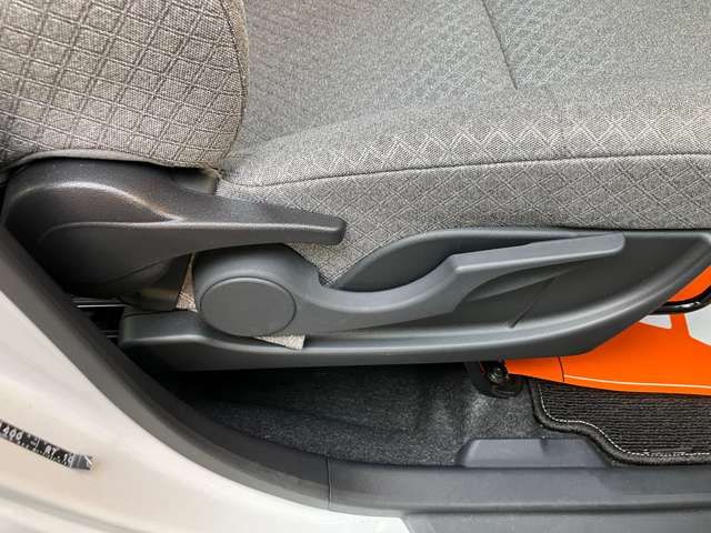 DAIHATSU TANTO 2025 Image 31