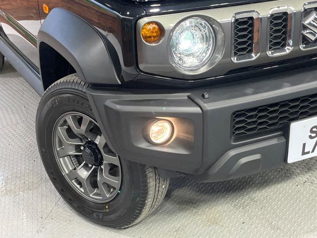 SUZUKI JIMNY NOMADE 2025 Image 31