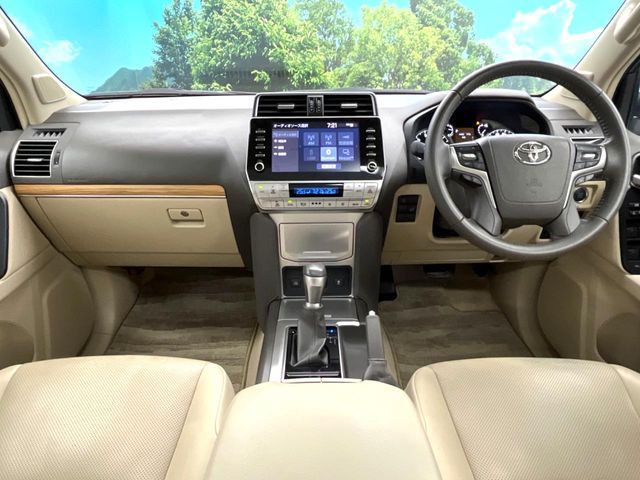 TOYOTA LANDCRUISER PRADO 2023 Image 31