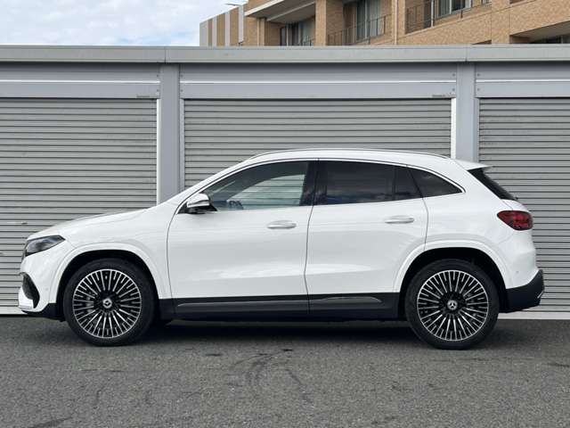 MERCEDES BENZ EQA 2024 Image 31