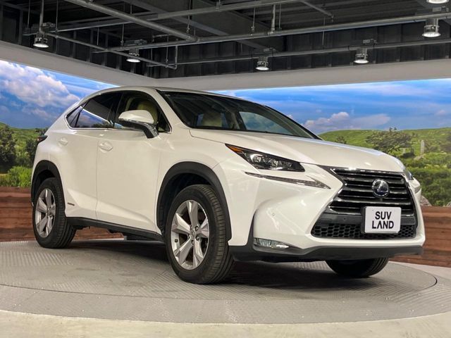 TOYOTA LEXUS NX300H 2016 Image 31