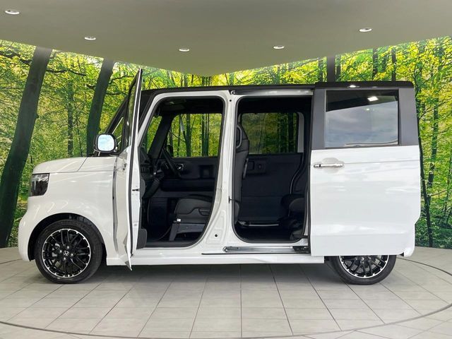 HONDA N BOX CUSTOM 2024 Image 31