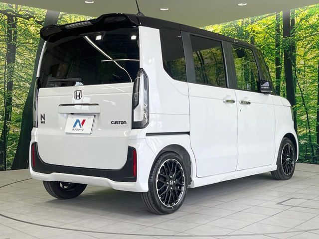 HONDA N BOX CUSTOM 2024 Image 31