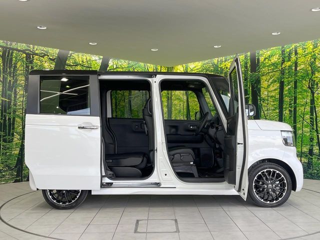 HONDA N BOX CUSTOM 2024 Image 31