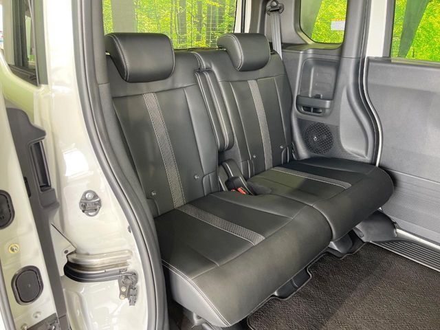 HONDA N BOX CUSTOM 2024 Image 31