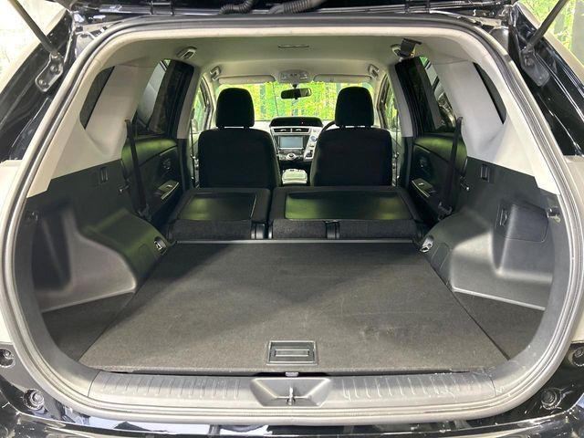 TOYOTA PRIUS ALPHA 2015 Image 31