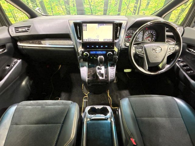 TOYOTA VELLFIRE 2017 Image 31