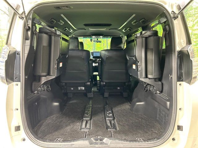 TOYOTA VELLFIRE 2017 Image 31