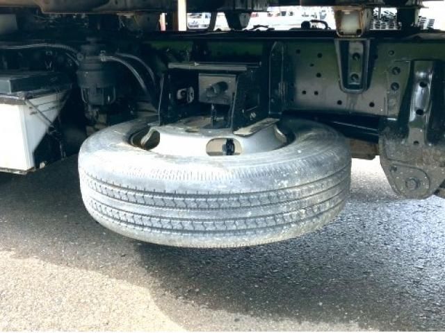 HINO DUTRO 2015 Image 31