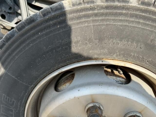 HINO PROFIA 2016 Image 31