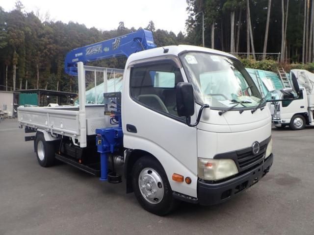 HINO DUTRO 2011 Image 31