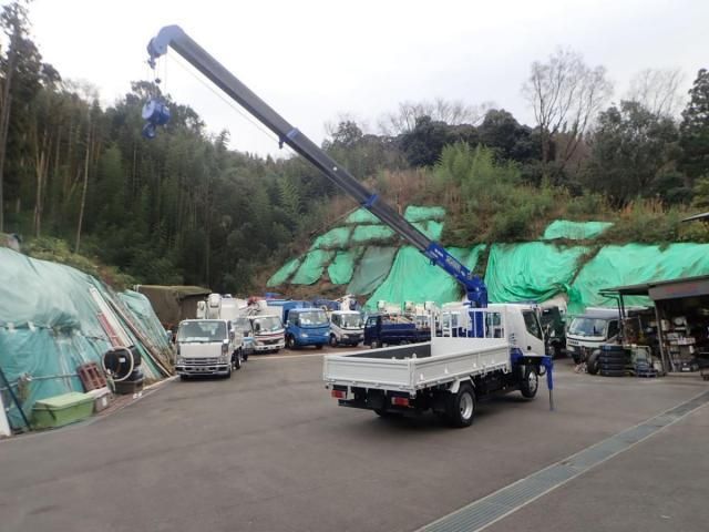 HINO DUTRO 2011 Image 31