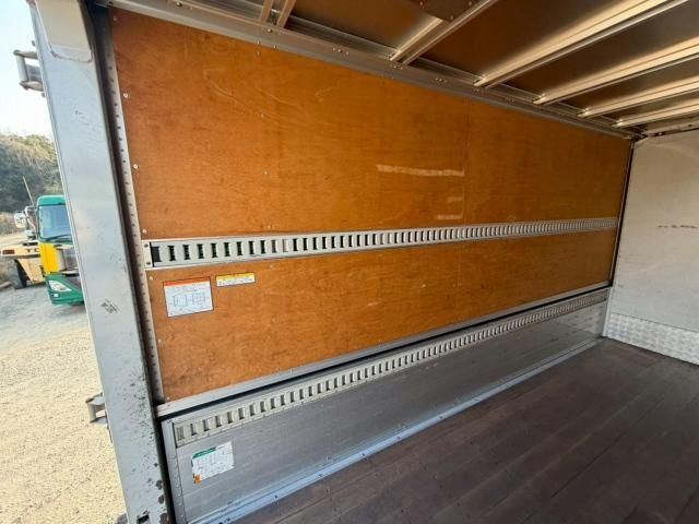 ISUZU ELF 2015 Image 31