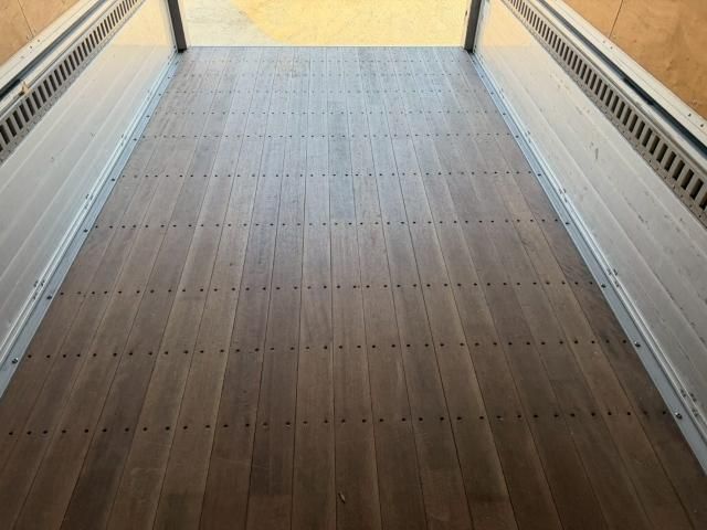 ISUZU ELF 2015 Image 31