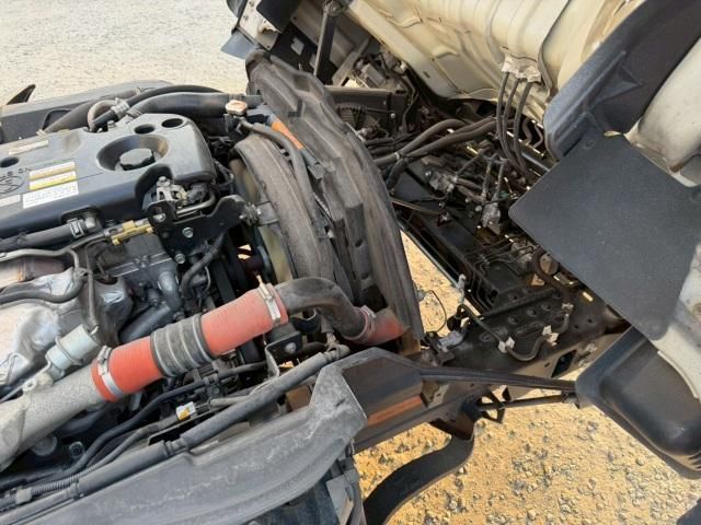 ISUZU ELF 2015 Image 31