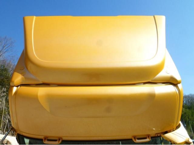 NISSAN DIESEL QUON 2018 Image 31