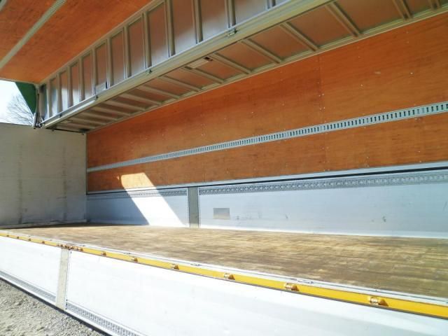 NISSAN DIESEL QUON 2018 Image 31