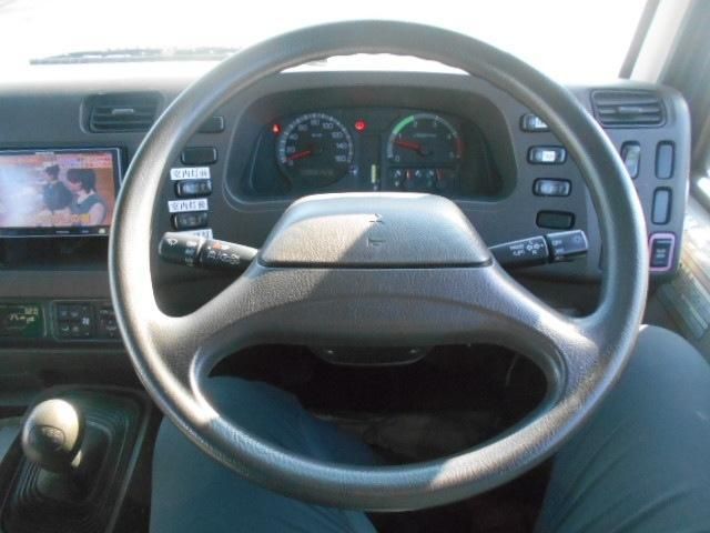 MITSUBISHI ROSA 2015 Image 31