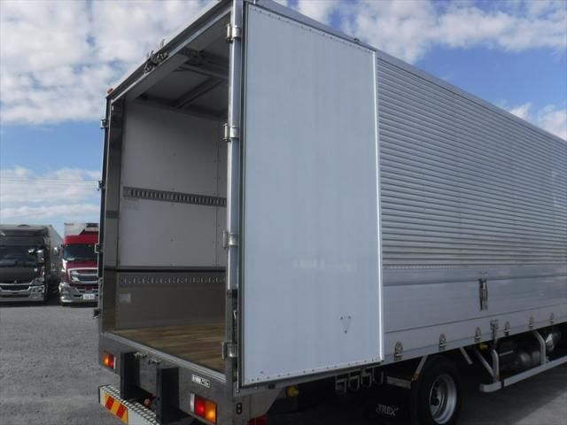 MITSUBISHI FUSOU FIGHTER 2023 Image 31