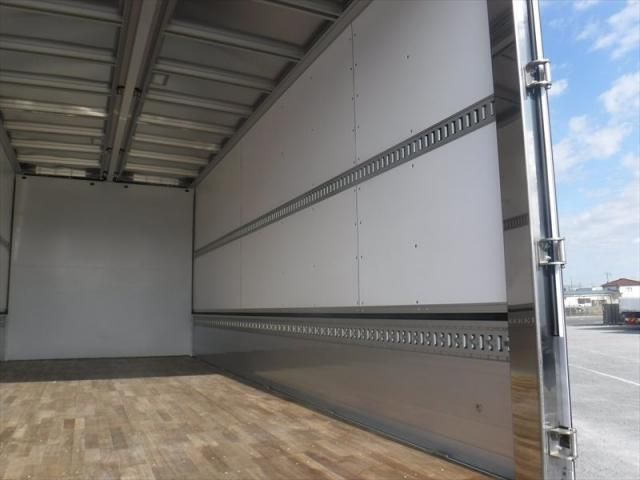 MITSUBISHI FUSOU FIGHTER 2023 Image 31