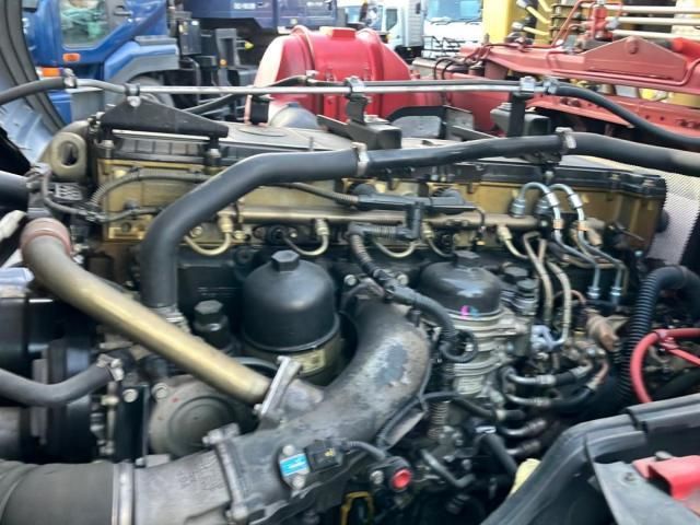 MITSUBISHI FUSOU SUPER GREAT 2018 Image 31