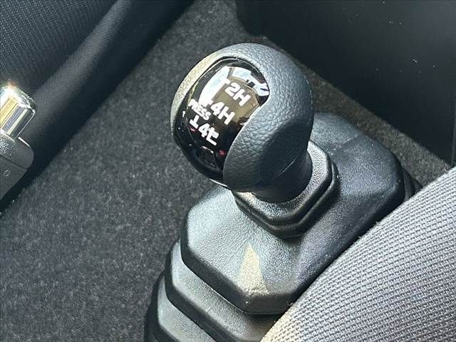 SUZUKI JIMNY 4WD 2025 Image 31