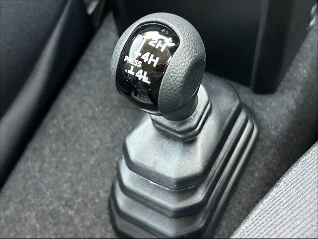 SUZUKI JIMNY 4WD 2025 Image 31